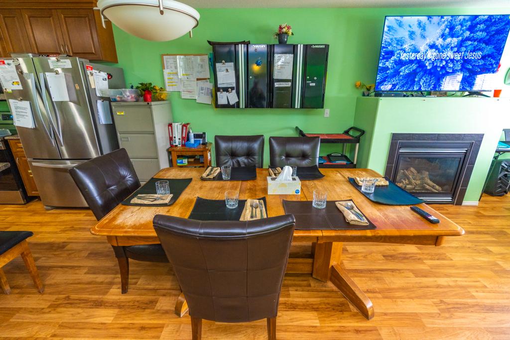 dining-table-1